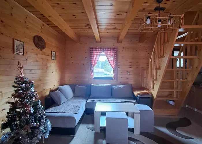 Zorana بيت للعطل *